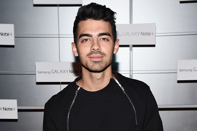 Joe Jonas Shared A Nude Characterize Of Himself In Honor Of His 32nd Birthday And God Rattling