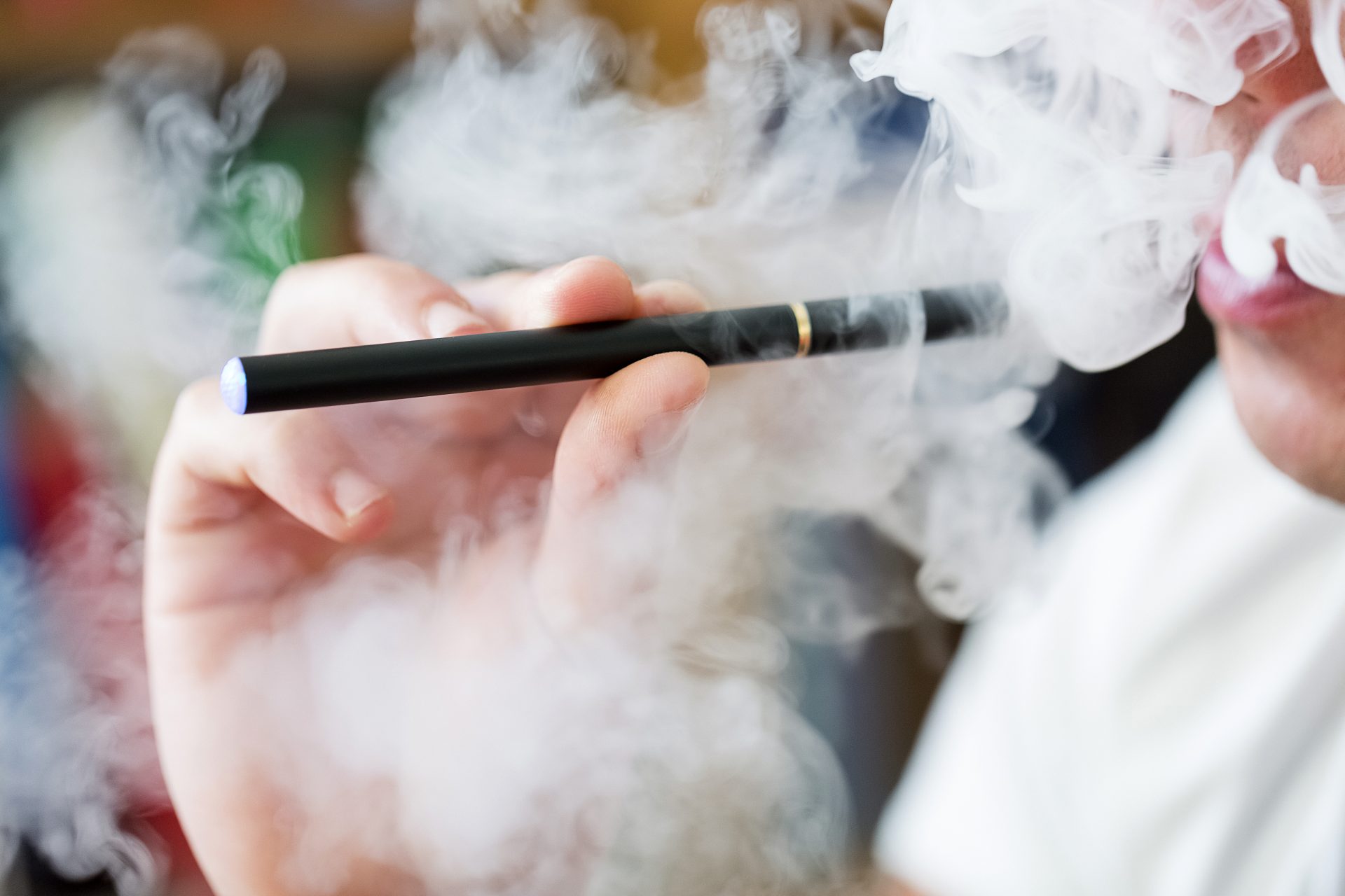 Coalition of 31 states calls on FDA to control flavored e-cigarettes