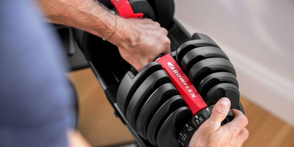 The Bowflex SelectTech 552 Proves That Adjustable Dumbbells Are Price It