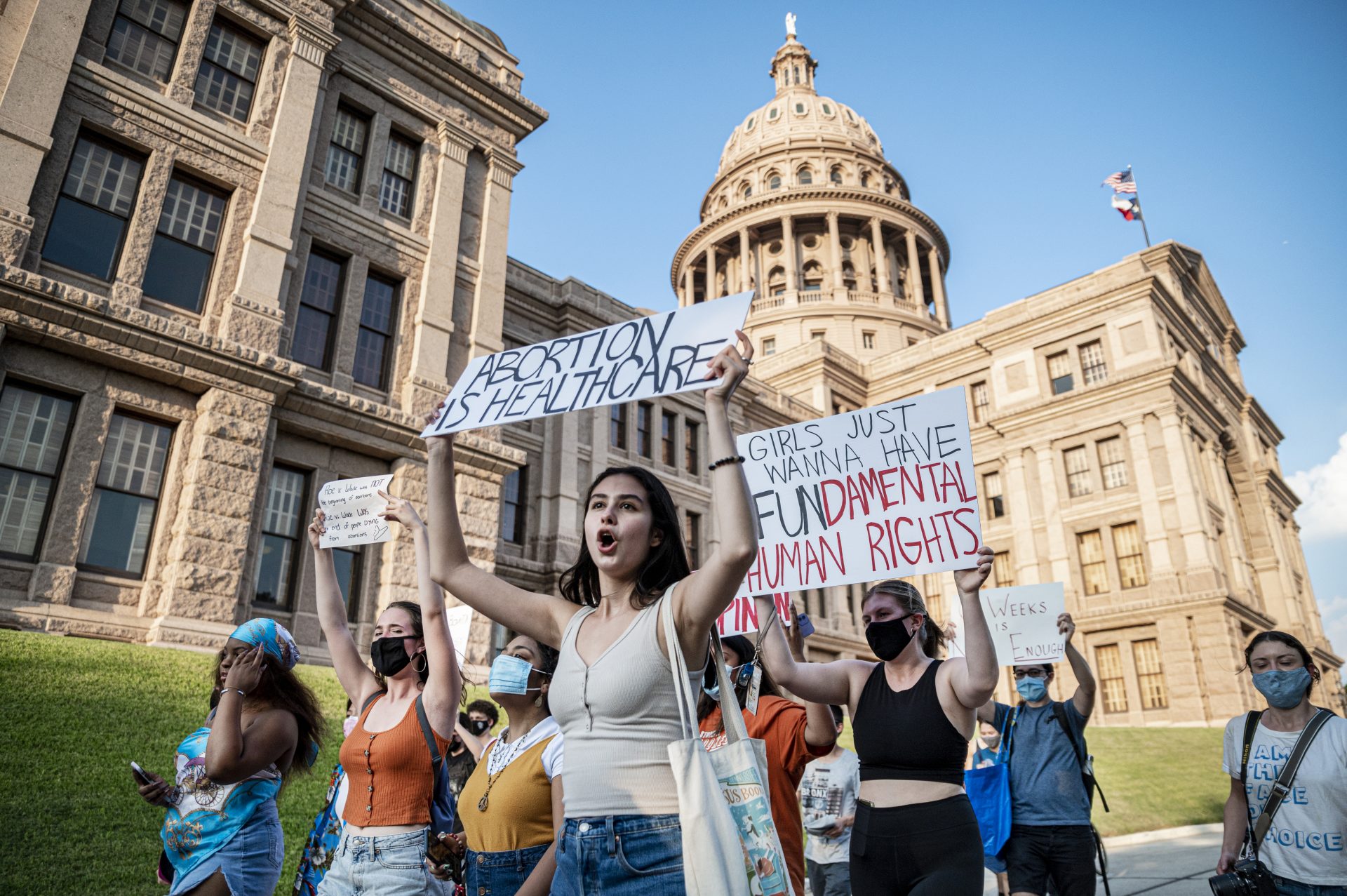 Lyft and Uber will quilt factual costs of drivers sued under Texas abortion law