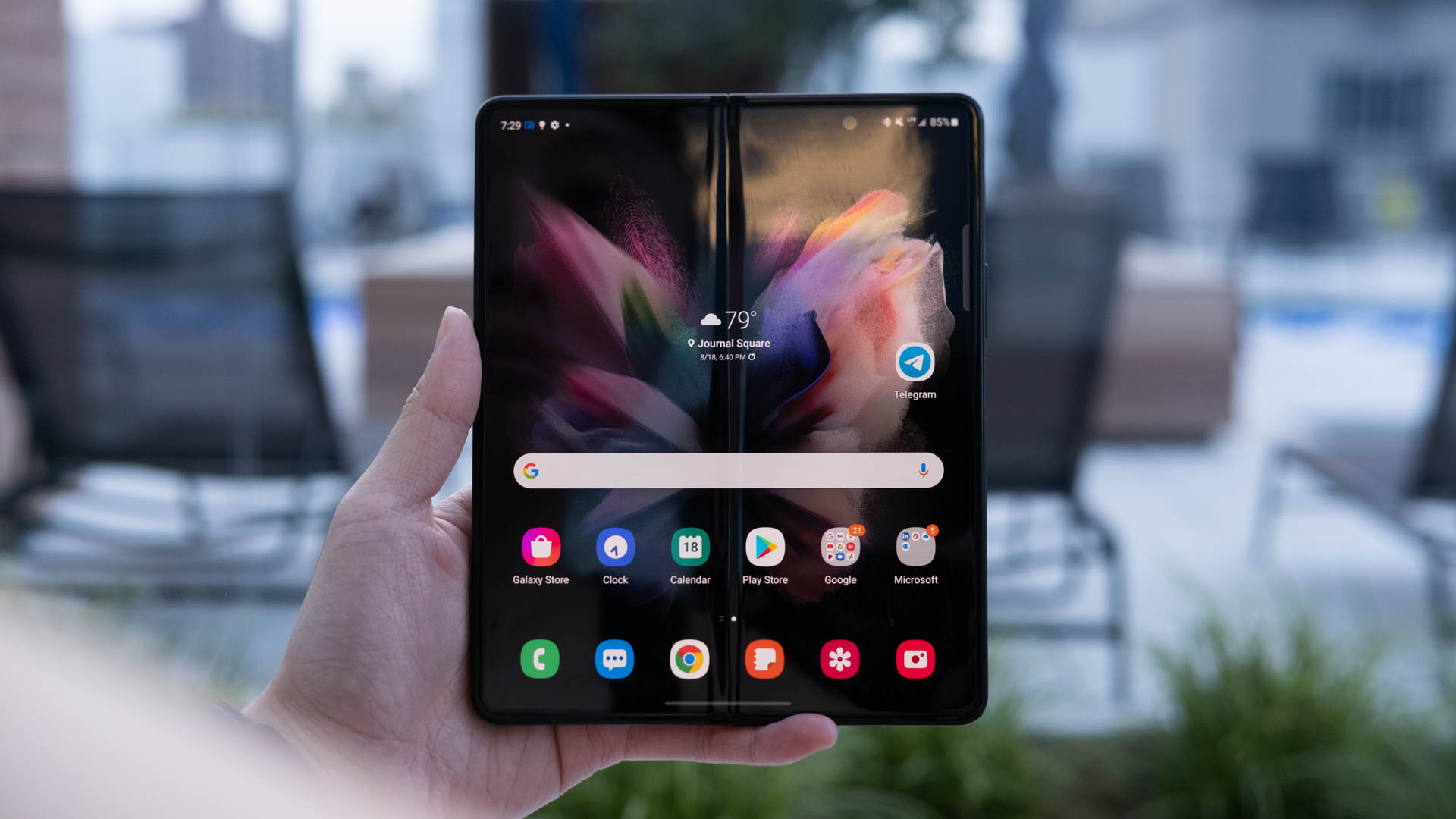 ICYMI: We concept how the Samsung Galaxy Z Fold 3 performs within the explicit world