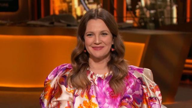Internal Drew Barrymore’s Quirky Kitchen Renovation-Mess, Meltdowns, and All