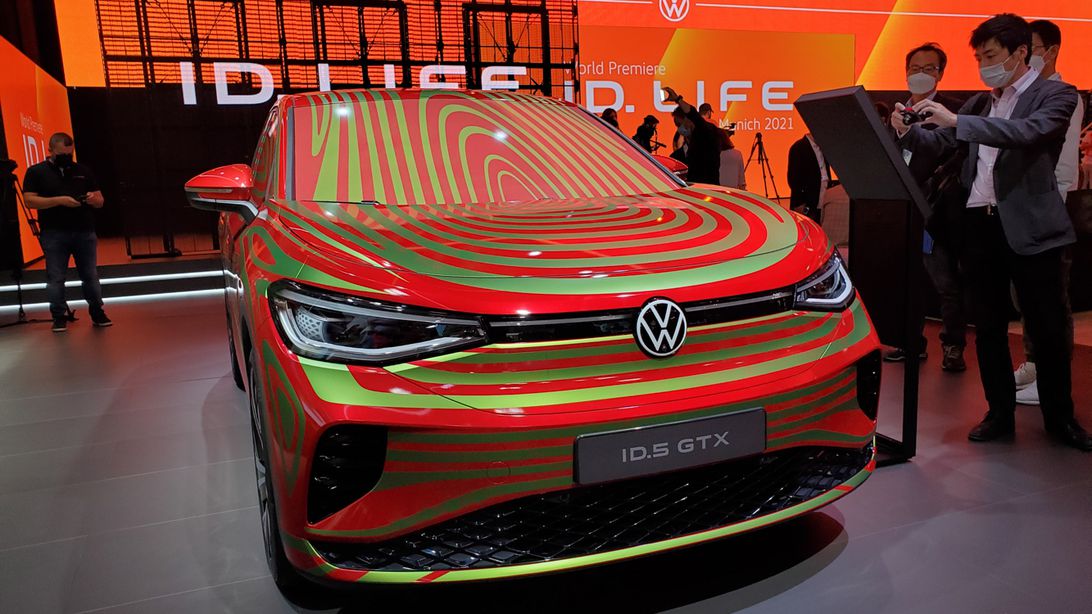 Volkswagen ID 5 GTX debuts in Munich wrapped in funky conceal