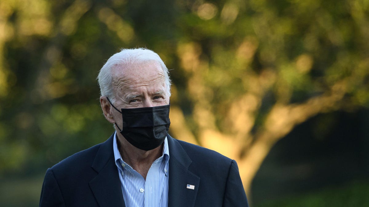 Biden To Verbalize Vaccine-Or-Test Mandate For Businesses With Over 100 Workers