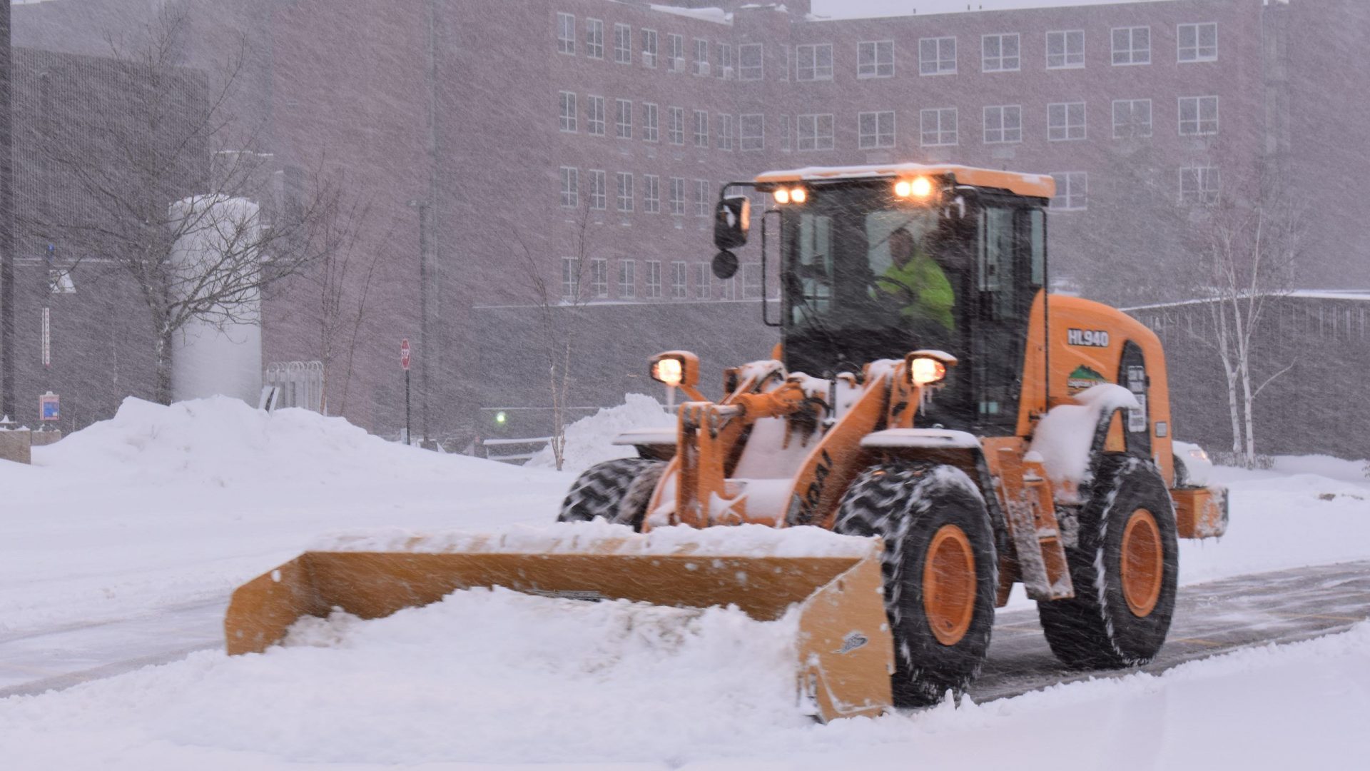 Hyundai Wheel Loaders Are Bound To Machine For Snow Removal