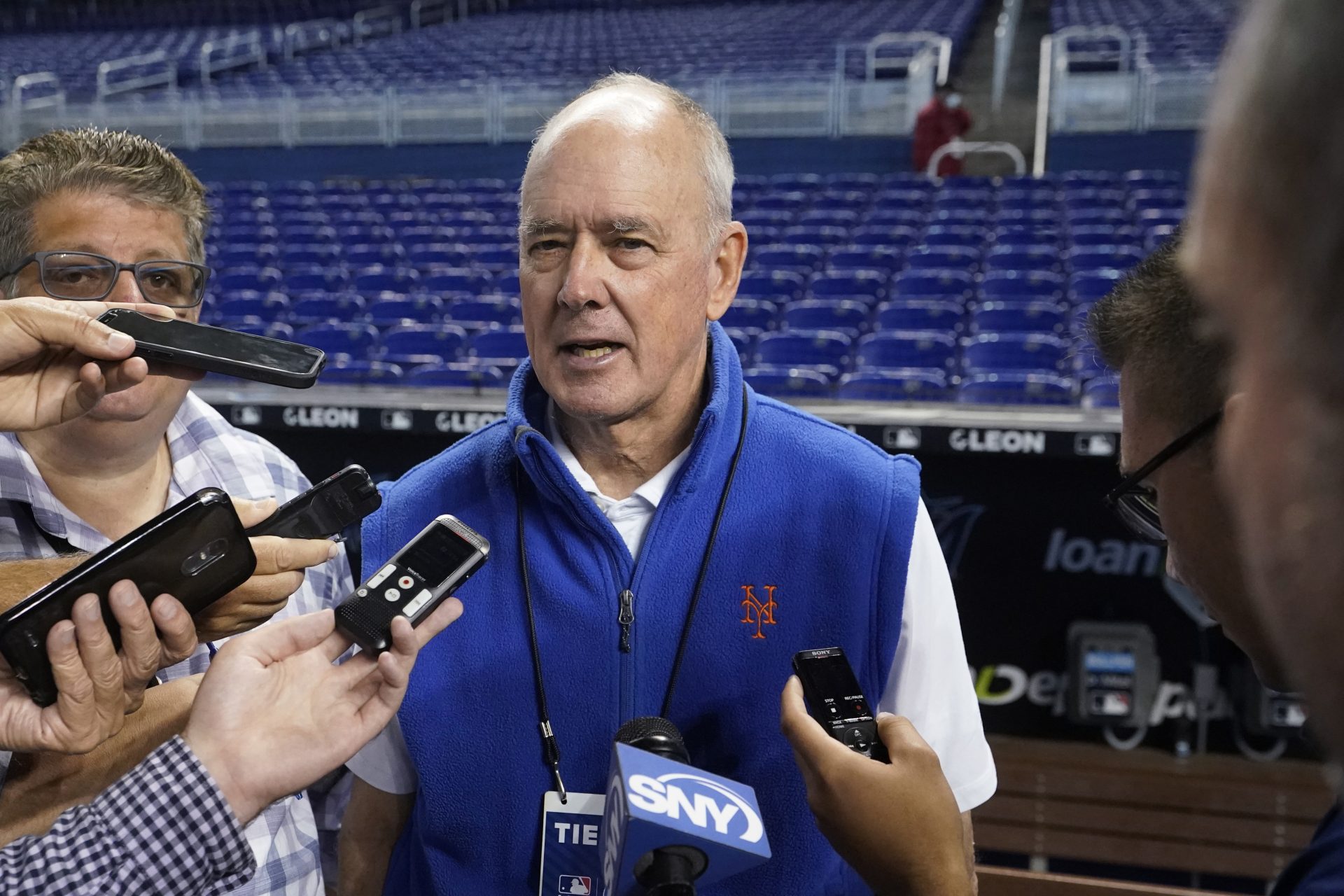 Mets Rumors: Sandy Alderson ‘Completely’ Will Remain Crew President in 2022