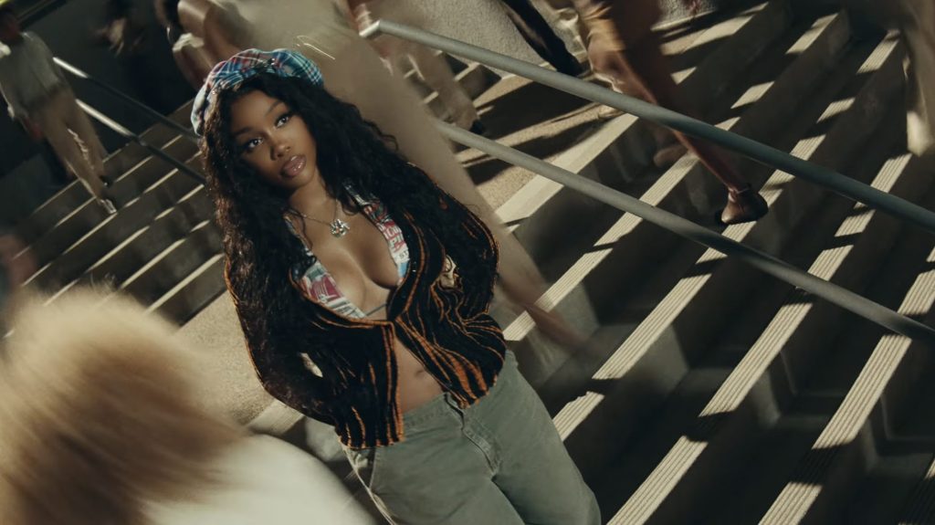 SZA Finds A Methodology To Stand Out In “The Nameless Ones” Video