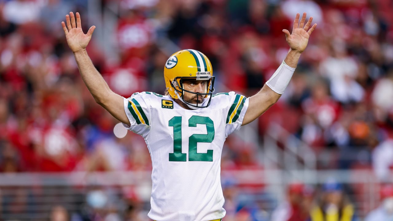 Aaron Rodgers on sport-winning drive vs. 49ers: ‘How will you no longer be romantic about soccer, man?’