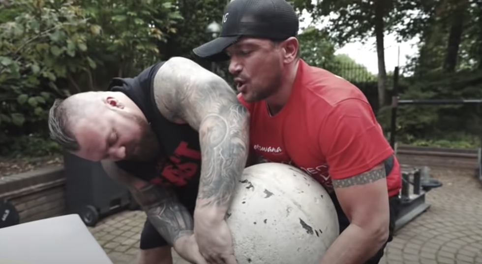 Peer Eddie Hall Bring collectively a British Pop Enormous name Raise on a Strongman Workout