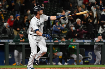 Mitch Haniger’s monster night powers Mariners over A’s, 13-4