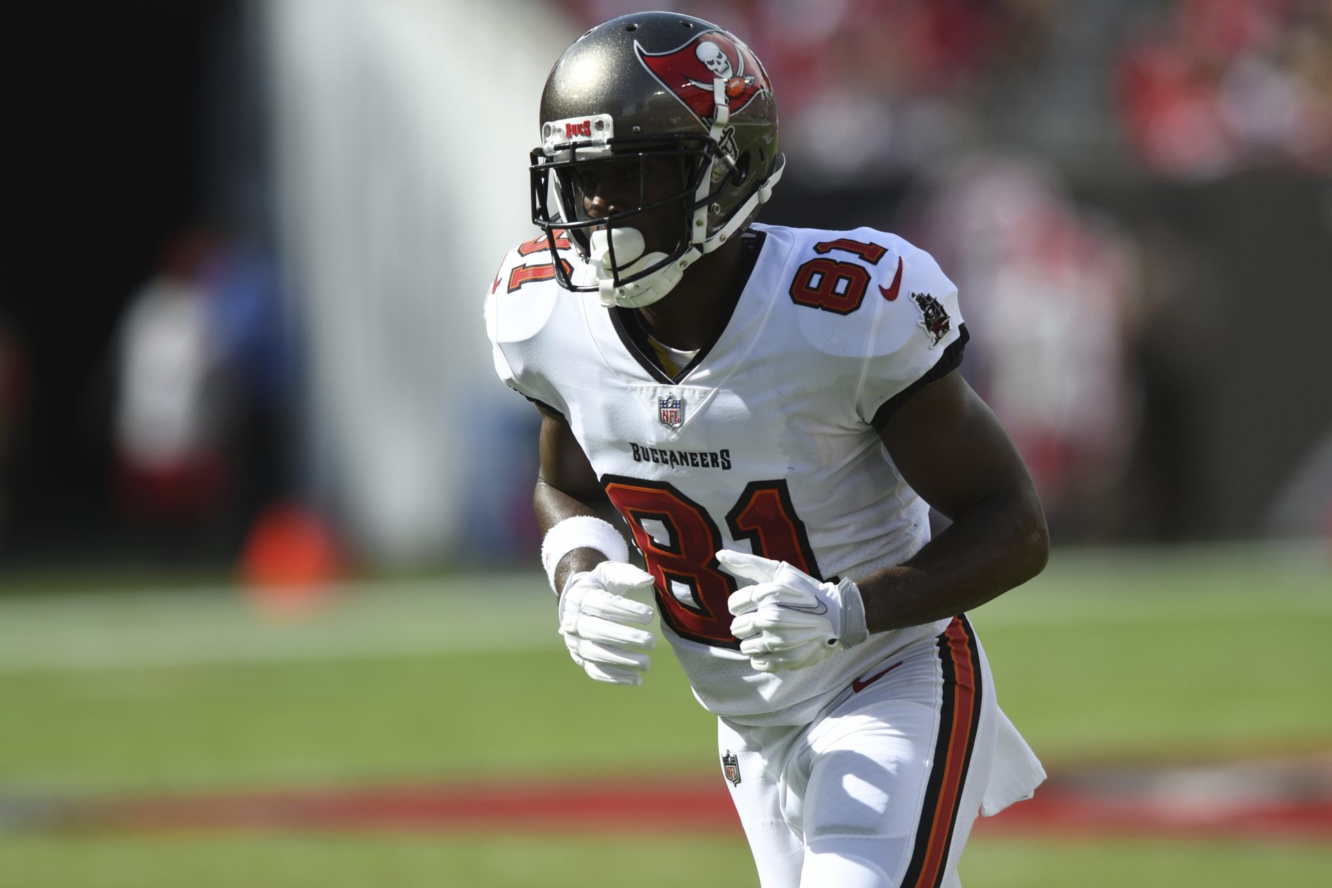Bucs’ Antonio Brown Activated from Reserve/COVID-19 List Forward of Week 4 vs. Patriots