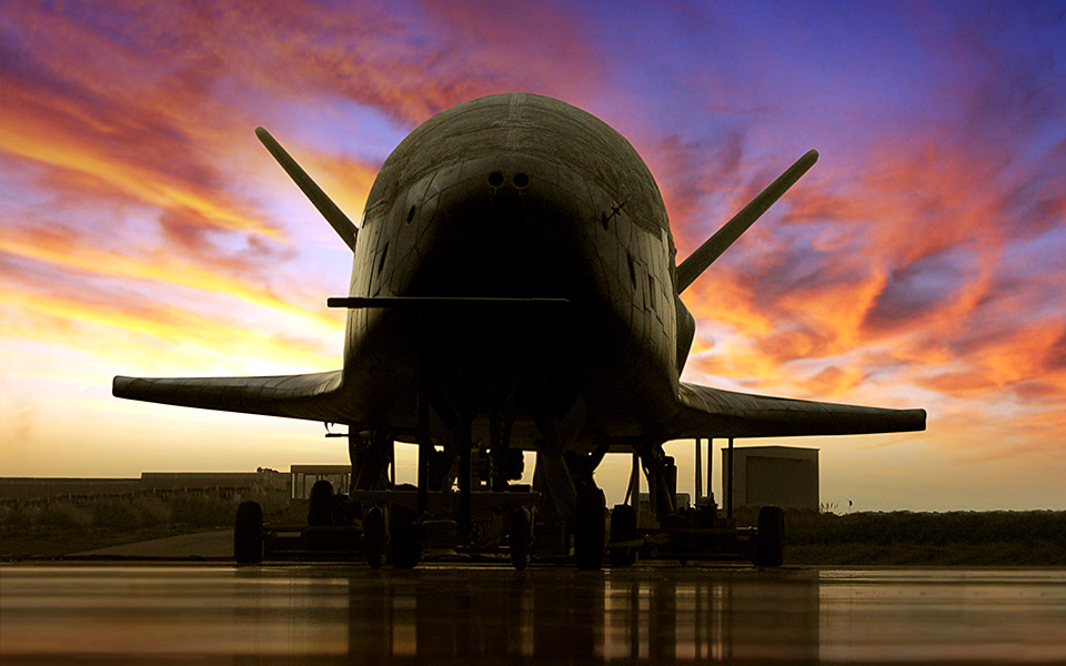 Air Force’s X-37B robotic space aircraft wings previous 500 days in Earth orbit
