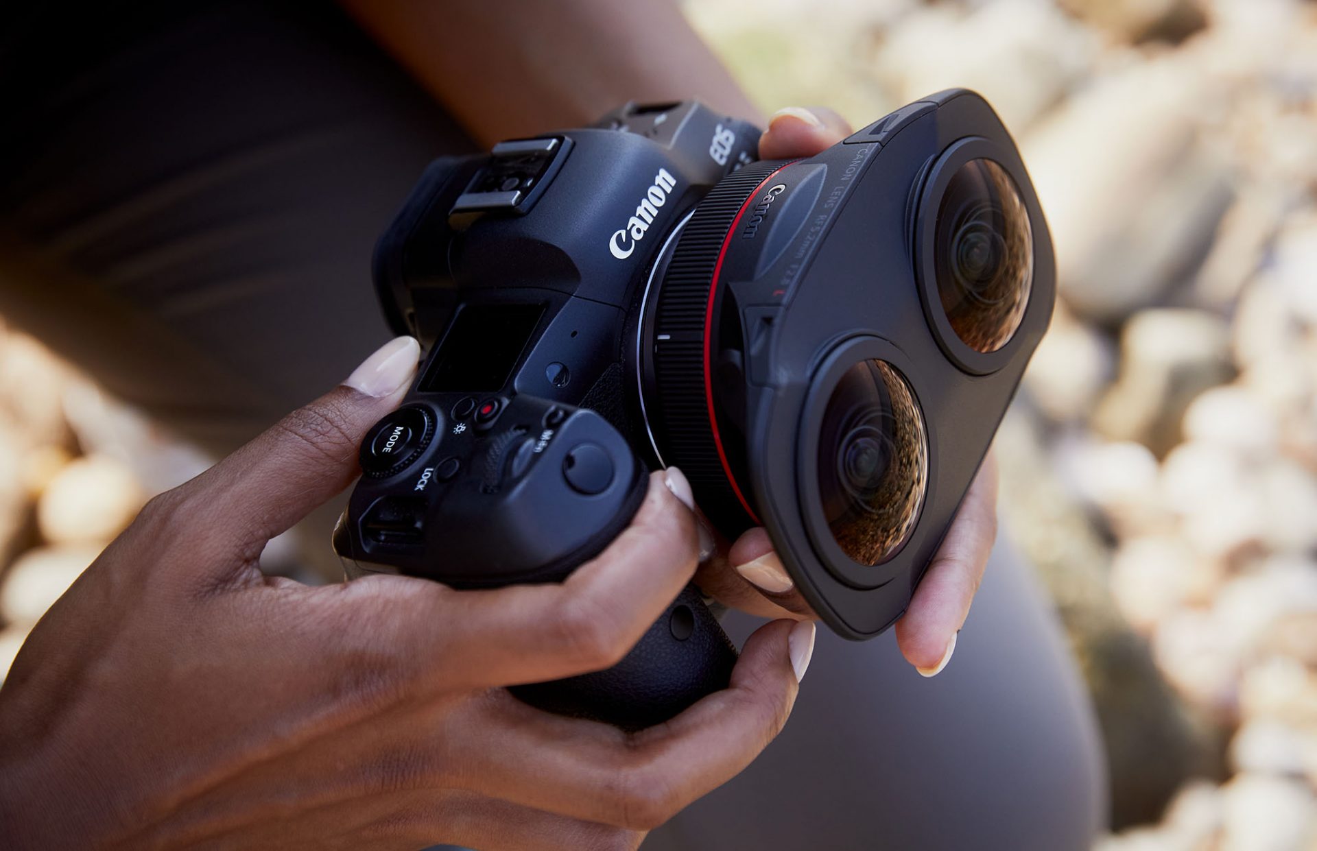 Canon created a dual fisheye lens for its novel VR video machine