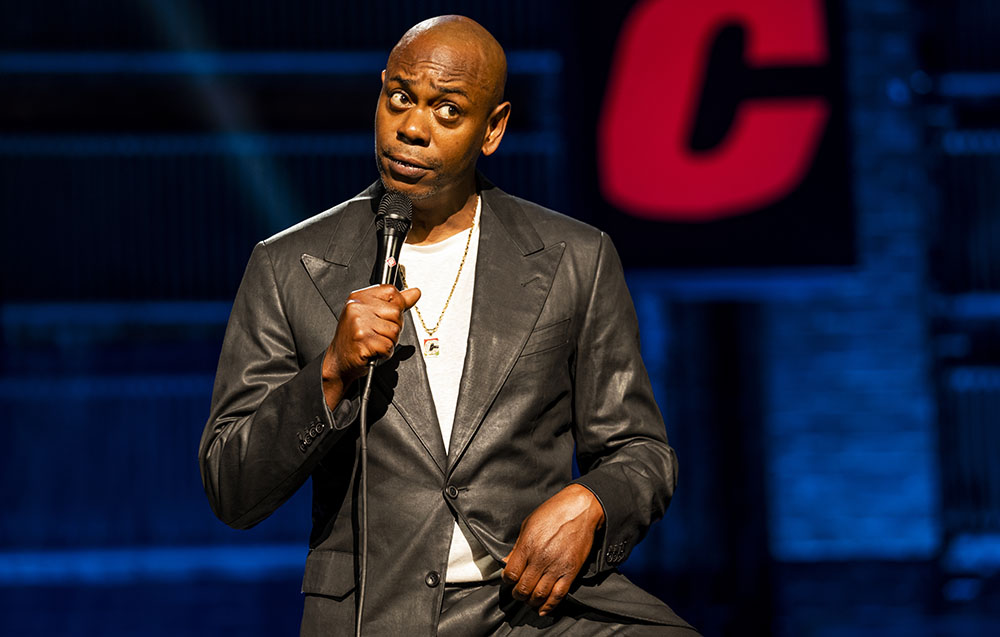 Dave Chappelle Will get Standing Ovation Amid Netflix Particular Controversy: “If This Is What Being Canceled Is, I Indulge in It”