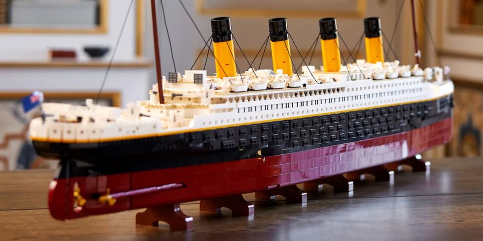 Lego’s Fresh 9,090-Share Titanic Region Is Now the Largest Model Ever Created