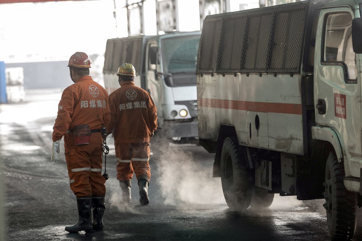 China’s Coal Hub Broadens Output Freeze Amid Heavy Rain, Floods