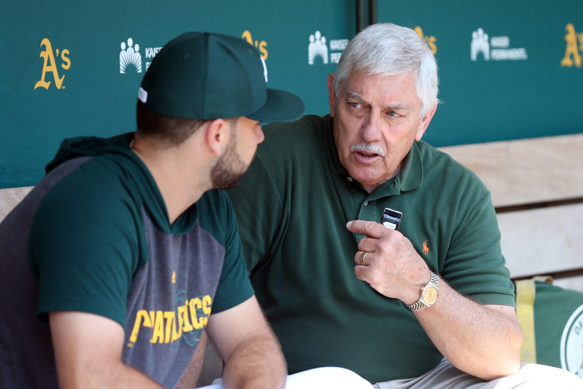Legendary A’s broadcaster Ray Fosse passes away