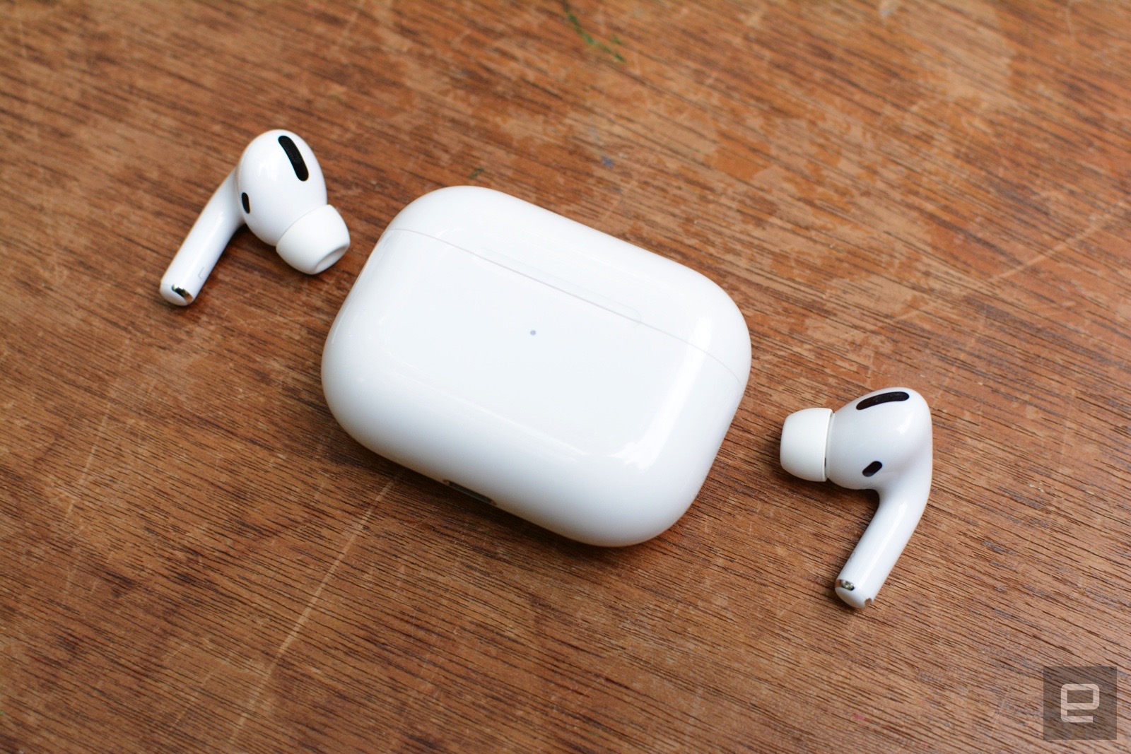 Apple extends repair program for crackling AirPods Professional buds for an additional year