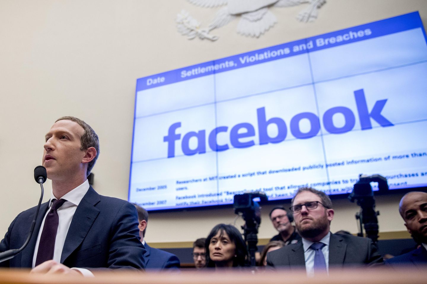 Facebook says users can half advice on immigrant smuggling