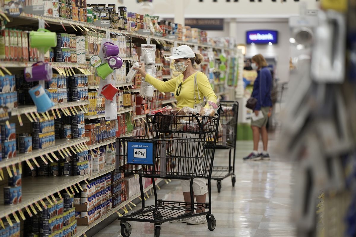 Albertsons Rallies on Identical-Store Gross sales Shock, Brighter Outlook