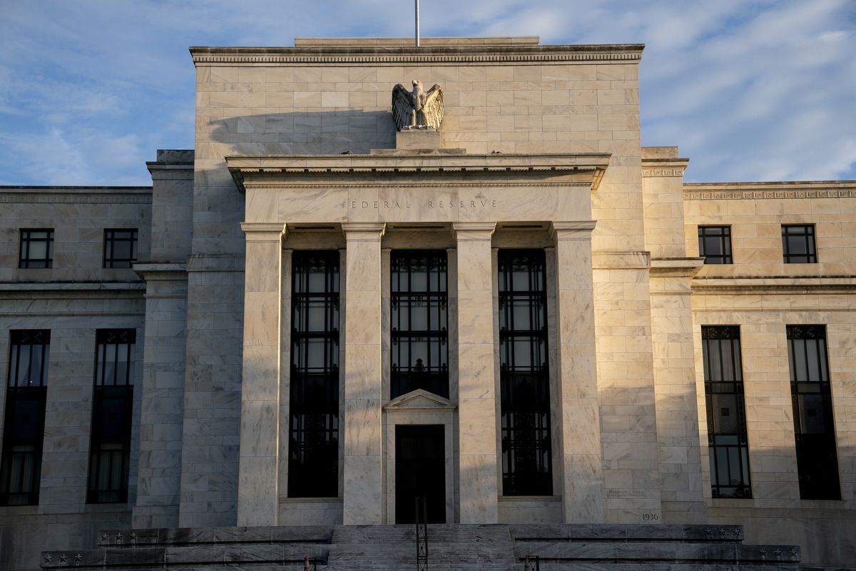 Federal Reserve Bans Stock and Bond Buying by Top Officers After Scandal
