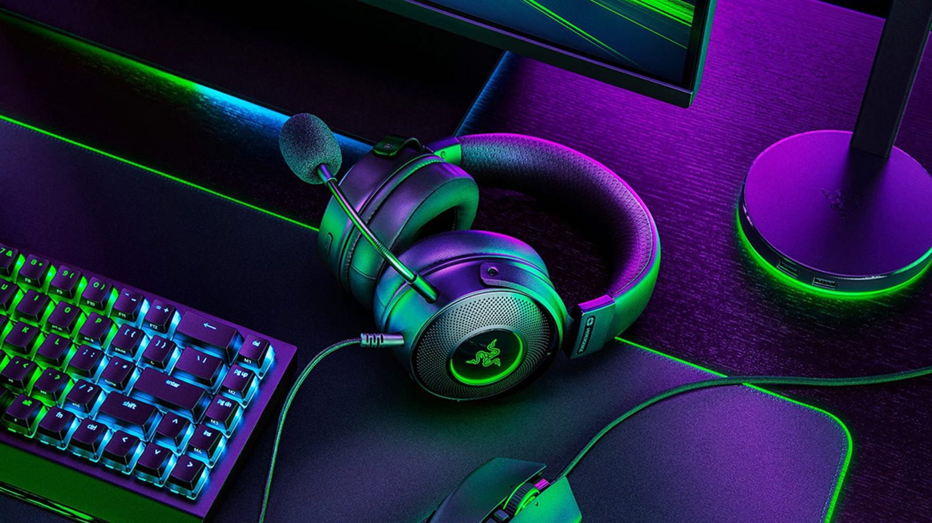 Razer Thinks You Favor a PC Gaming Headset That Vibrates